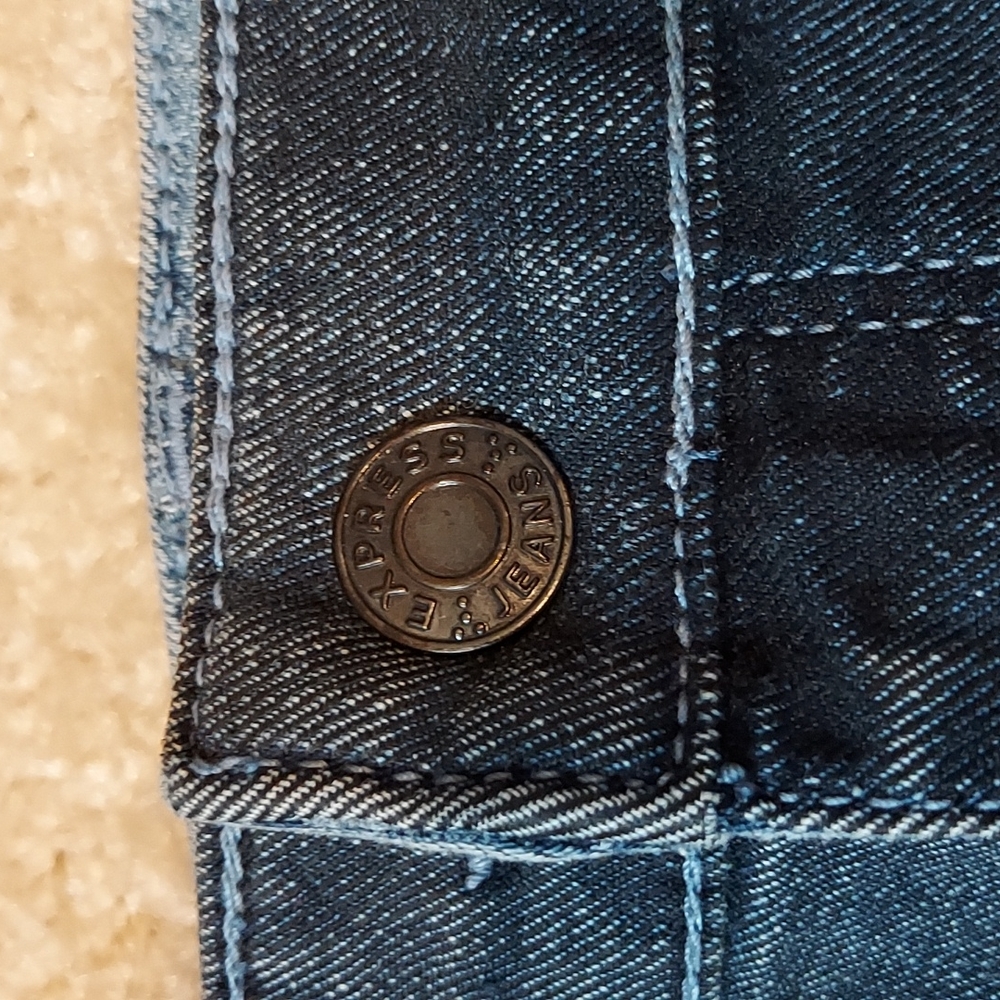 Express Reversible Mid Rise Leggings 6L - Picture 6 of 16